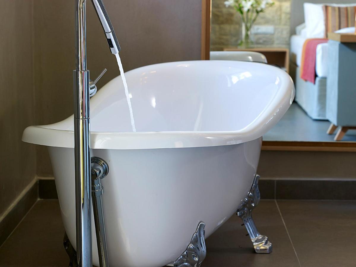 Mistral Hotel - For Solo Travelers Maleme Екстериор снимка