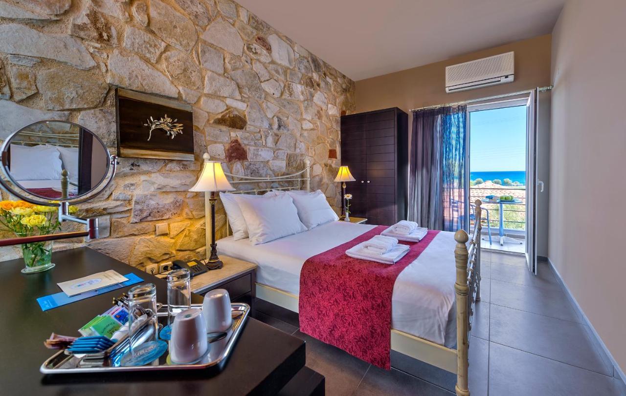 Mistral Hotel - For Solo Travelers Maleme Екстериор снимка